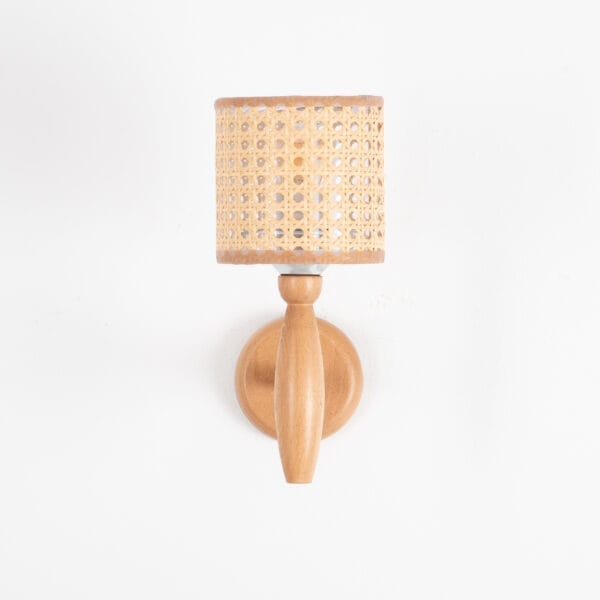 مصباح حائط من الراتان