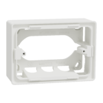 علبه السطح، نيو يونيكا، 3 وحدات، 4 فتحات للإخراج، أبيض شنايدر