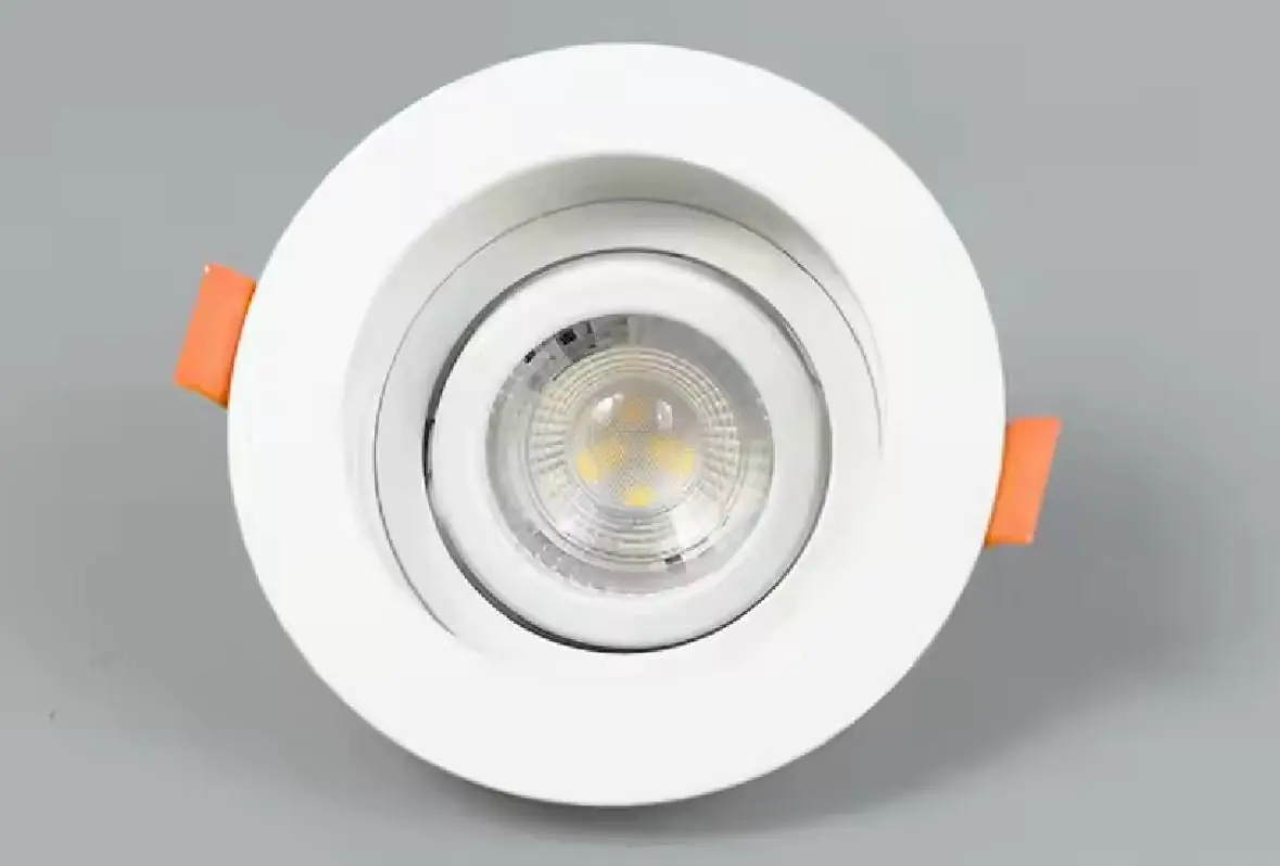 ⁦كشاف زجاجي مدور و مربع داخل ايفرن⁩ - الصورة ⁦1⁩